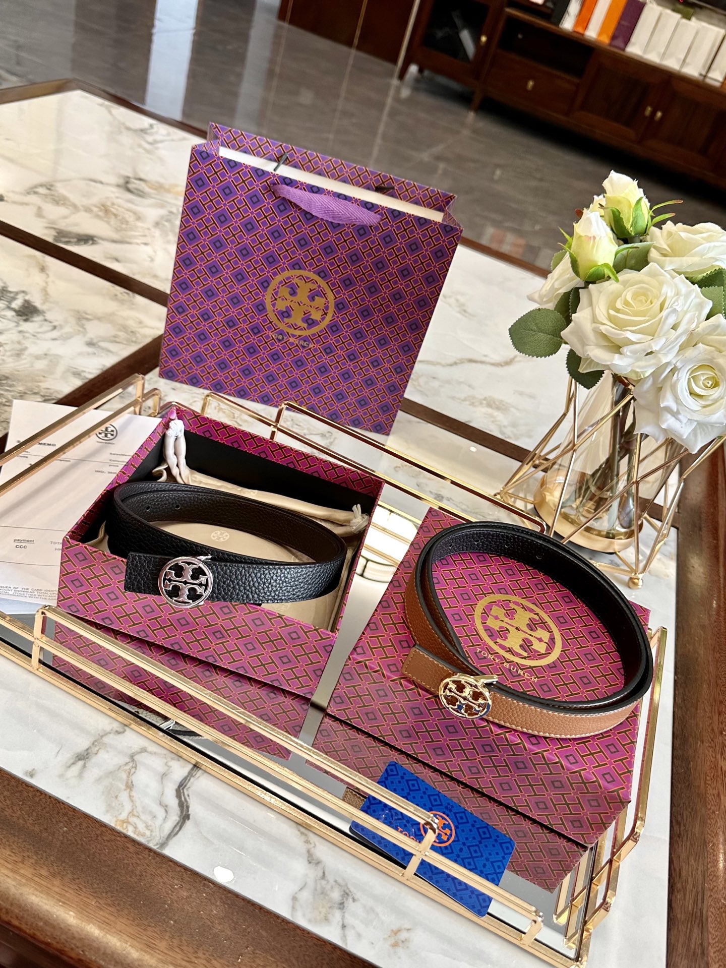 TORY BURCHY belt model 10